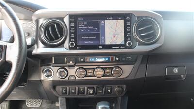 2021 Toyota Tacoma TRD Off-Road   - Photo 14 - Layton, UT 84041