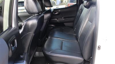 2021 Toyota Tacoma TRD Off-Road   - Photo 16 - Layton, UT 84041