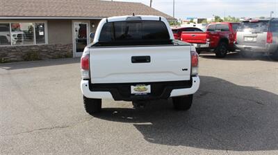 2021 Toyota Tacoma TRD Off-Road   - Photo 4 - Layton, UT 84041