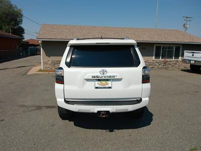 2015 Toyota 4Runner SR5   - Photo 4 - Layton, UT 84041