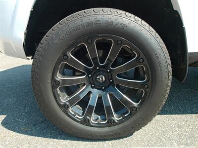 2015 Toyota 4Runner SR5   - Photo 9 - Layton, UT 84041