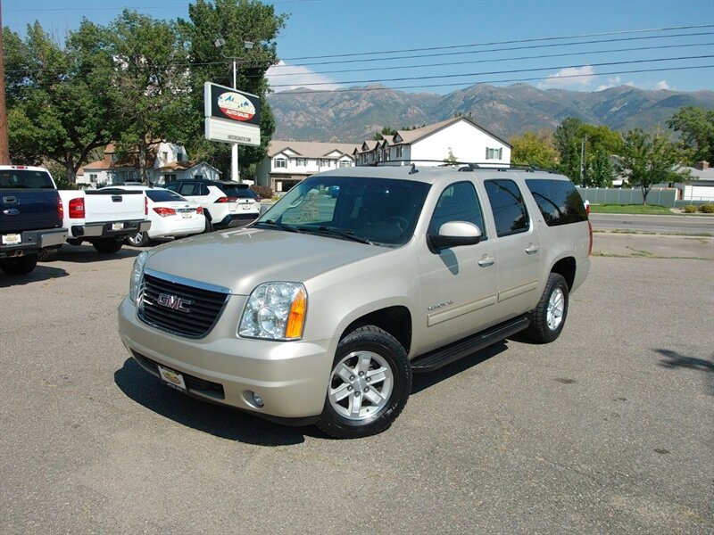 2013 GMC Yukon XL SLT  