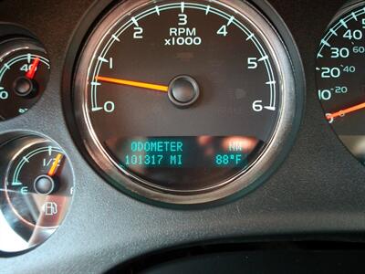2013 GMC Yukon XL SLT   - Photo 12 - Layton, UT 84041