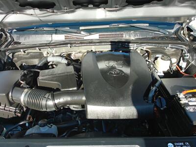 2017 Toyota Tacoma SR5 V6   - Photo 11 - Layton, UT 84041