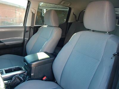 2017 Toyota Tacoma SR5 V6   - Photo 17 - Layton, UT 84041