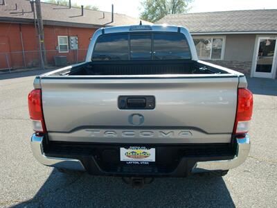 2017 Toyota Tacoma SR5 V6   - Photo 4 - Layton, UT 84041