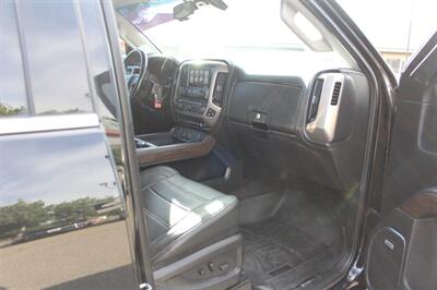2017 GMC Sierra 2500HD Denali   - Photo 18 - Layton, UT 84041