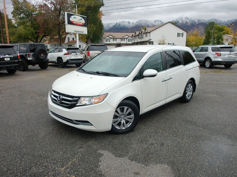 2016 Honda Odyssey SE  