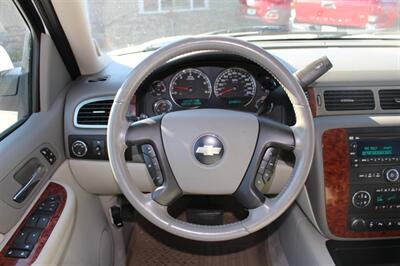 2007 Chevrolet Suburban LT   - Photo 13 - Layton, UT 84041