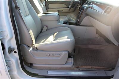 2007 Chevrolet Suburban LT   - Photo 20 - Layton, UT 84041