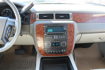 2007 Chevrolet Suburban LT   - Photo 14 - Layton, UT 84041