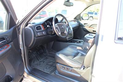 2009 GMC Yukon SLT   - Photo 13 - Layton, UT 84041