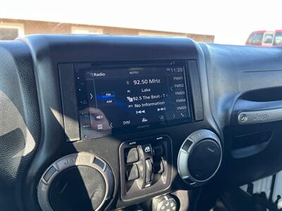 2015 Jeep Wrangler Unlimited Sport   - Photo 15 - Layton, UT 84041