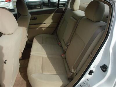 2011 Nissan Sentra 2.0 S   - Photo 17 - Layton, UT 84041