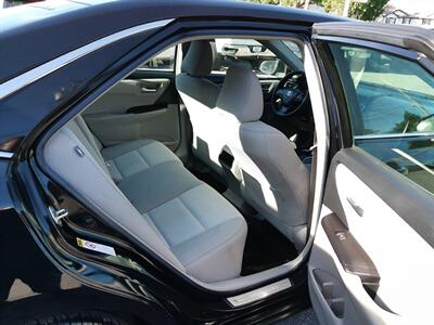 2017 Toyota Camry LE   - Photo 12 - Layton, UT 84041