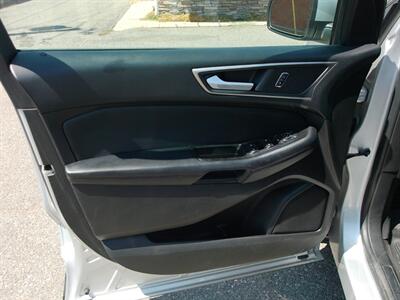 2017 Ford Edge SEL   - Photo 18 - Layton, UT 84041