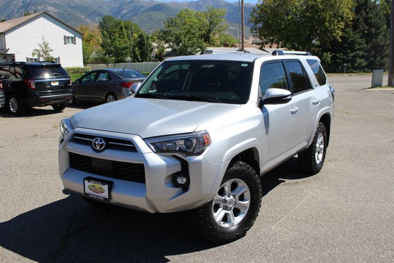 2022 Toyota 4Runner SR5 Premium  