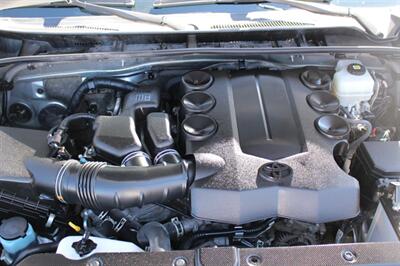 2022 Toyota 4Runner SR5 Premium   - Photo 10 - Layton, UT 84041