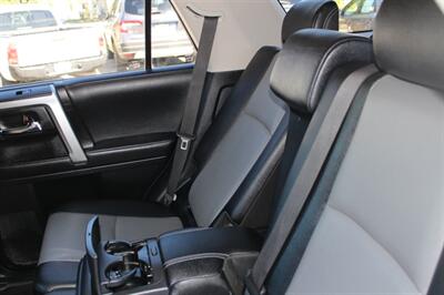 2022 Toyota 4Runner SR5 Premium   - Photo 19 - Layton, UT 84041