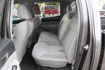 2015 Toyota Tacoma TRD Off-Road   - Photo 16 - Layton, UT 84041