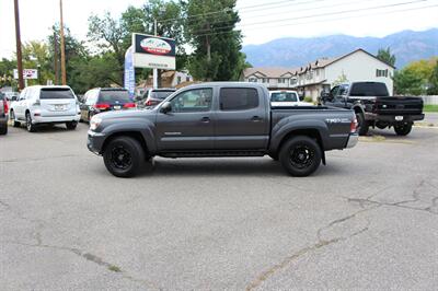 2015 Toyota Tacoma TRD Off-Road   - Photo 2 - Layton, UT 84041