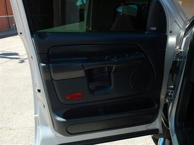 2004 Dodge Ram 3500 SLT   - Photo 17 - Layton, UT 84041
