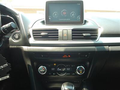 2015 Mazda Mazda3 s Touring   - Photo 14 - Layton, UT 84041