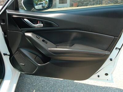 2015 Mazda Mazda3 s Touring   - Photo 25 - Layton, UT 84041