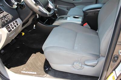 2015 Toyota Tacoma TRD Off-Road   - Photo 12 - Layton, UT 84041