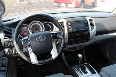 2015 Toyota Tacoma TRD Off-Road   - Photo 16 - Layton, UT 84041