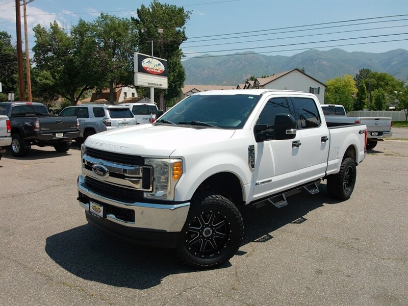 2017 Ford F-250 Super Duty XLT  