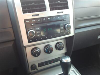 2007 Dodge Nitro SXT   - Photo 14 - Layton, UT 84041