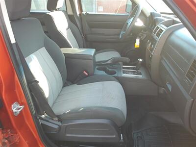 2007 Dodge Nitro SXT   - Photo 22 - Layton, UT 84041