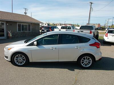 2017 Ford Focus SE   - Photo 2 - Layton, UT 84041