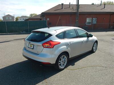 2017 Ford Focus SE   - Photo 6 - Layton, UT 84041