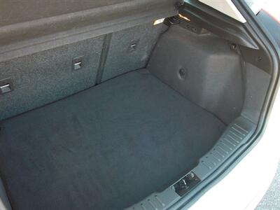 2017 Ford Focus SE   - Photo 23 - Layton, UT 84041