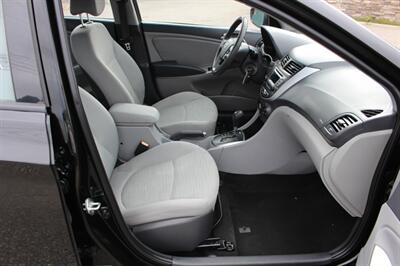 2015 Hyundai ACCENT GLS   - Photo 19 - Layton, UT 84041