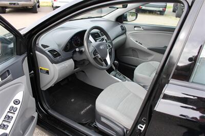 2015 Hyundai ACCENT GLS   - Photo 13 - Layton, UT 84041