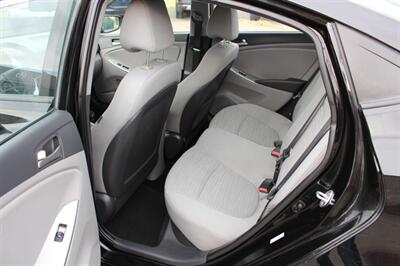 2015 Hyundai ACCENT GLS   - Photo 15 - Layton, UT 84041