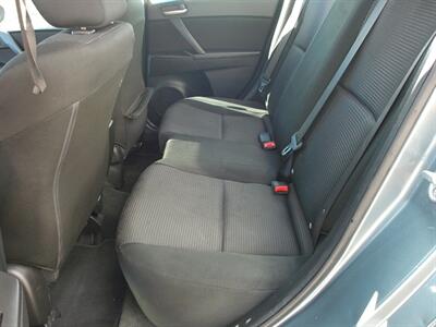 2013 Mazda Mazda3 i Sport   - Photo 25 - Layton, UT 84041
