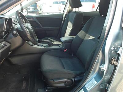 2013 Mazda Mazda3 i Sport   - Photo 16 - Layton, UT 84041