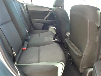 2013 Mazda Mazda3 i Sport   - Photo 27 - Layton, UT 84041