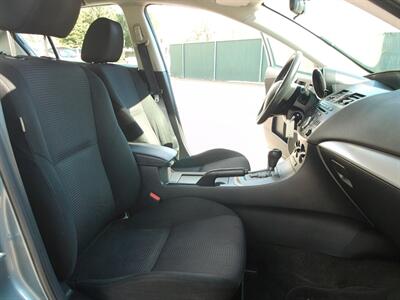 2013 Mazda Mazda3 i Sport   - Photo 29 - Layton, UT 84041