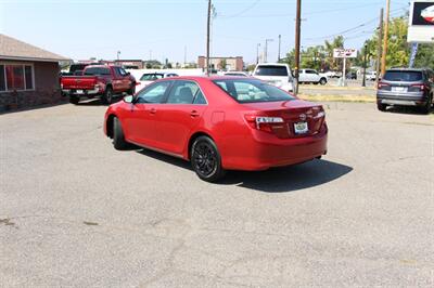 2014 Toyota Camry LE   - Photo 3 - Layton, UT 84041