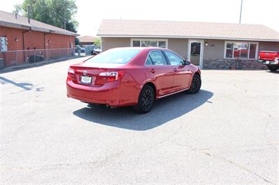 2014 Toyota Camry LE   - Photo 5 - Layton, UT 84041