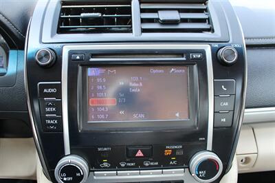 2014 Toyota Camry LE   - Photo 21 - Layton, UT 84041
