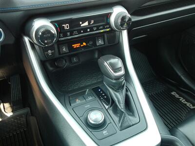 2020 Toyota RAV4 Hybrid XSE   - Photo 14 - Layton, UT 84041