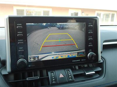 2020 Toyota RAV4 Hybrid XSE   - Photo 16 - Layton, UT 84041