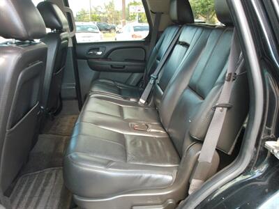 2011 GMC Yukon SLT   - Photo 18 - Layton, UT 84041