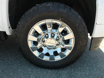 2015 GMC Sierra 2500HD Denali   - Photo 10 - Layton, UT 84041